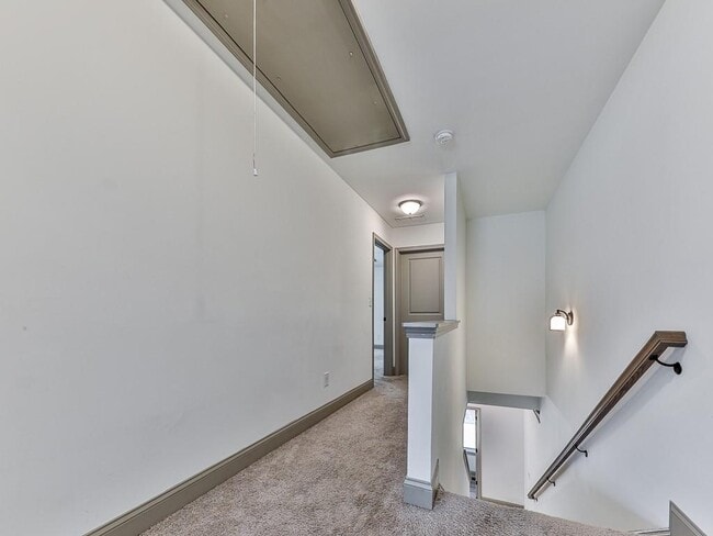 Building Photo - 419 Stovall Pl