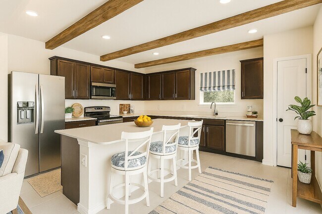 Building Photo - 9011 Royal River Cir