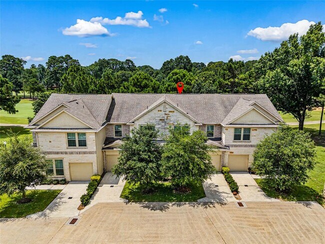 Building Photo - 16020 Fountainview Dr