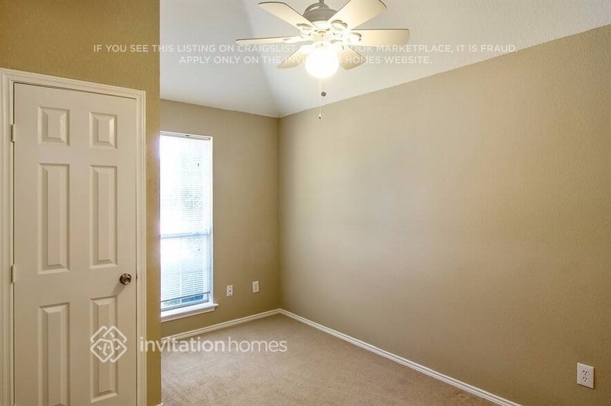 Building Photo - 2505 Copperfield Ln