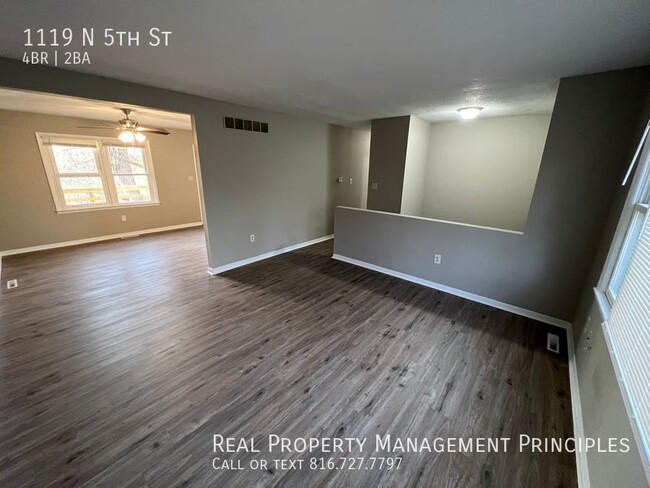 Building Photo - Completely Renovated, Pet Friendly 4 bedro...