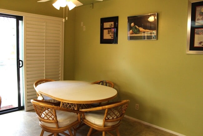 Building Photo - Unique Bakersfield Home for Rent Bakersfiled Country Club