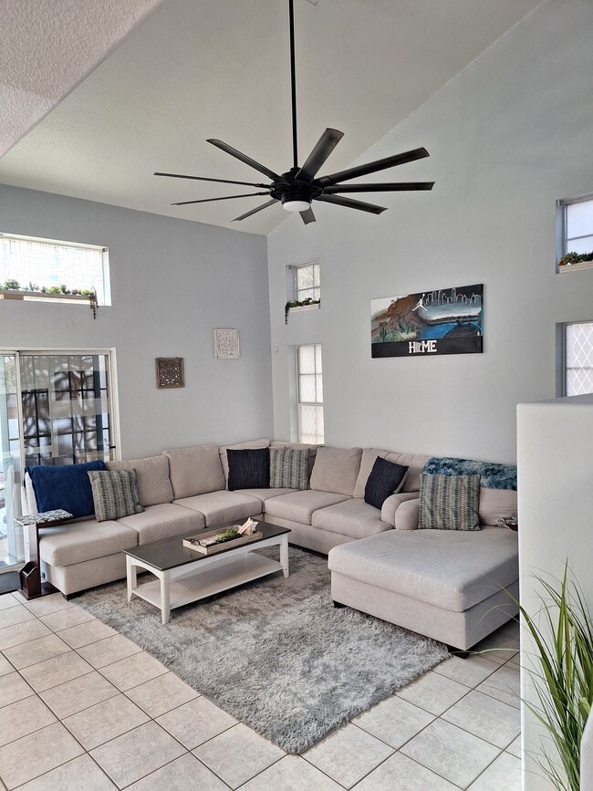 Building Photo - 7701 Donald Nelson Ave