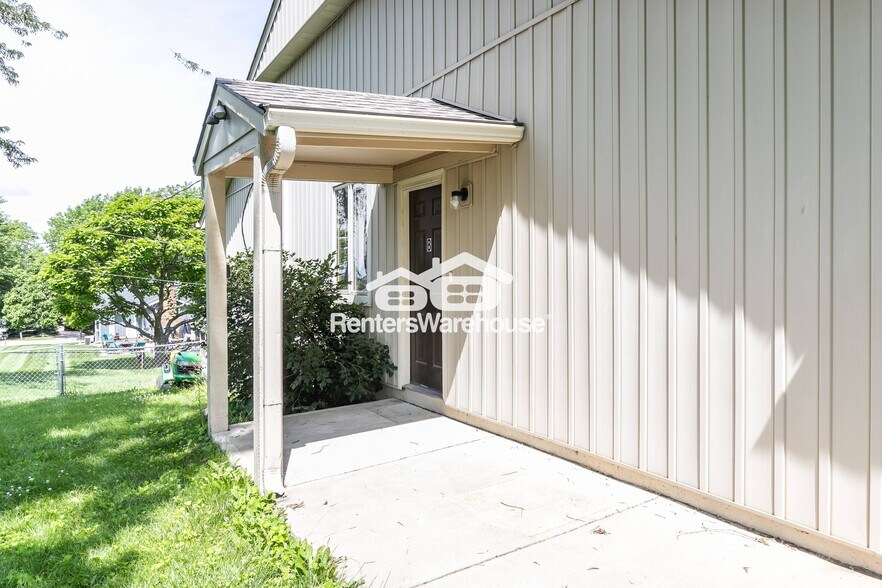 Building Photo - 16208 Speaker Ave