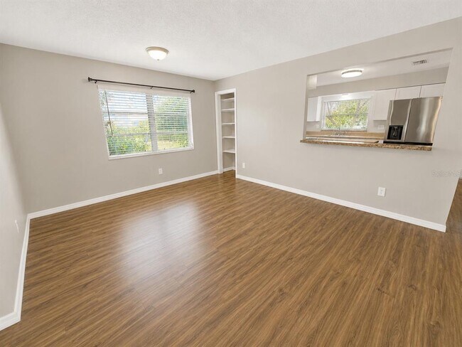 Building Photo - 4614 Tippecanoe Trail