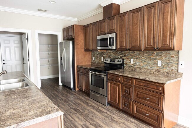 Building Photo - 2475 Tippecanoe Ridge