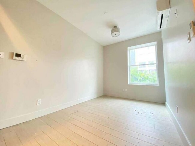 Building Photo - 1 bedroom in NEW YORK NY 10030