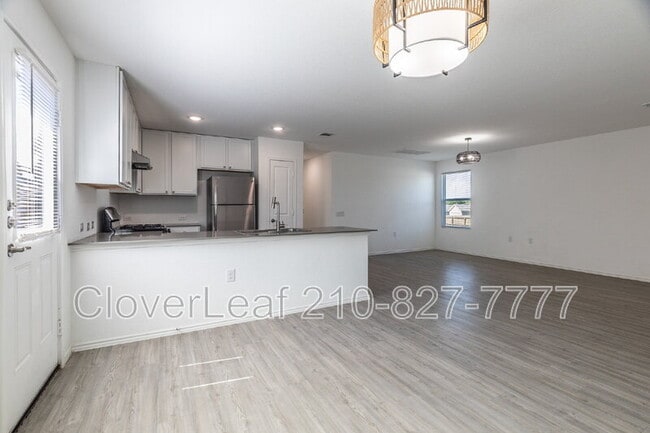 Building Photo - 4407 Grassland Pass