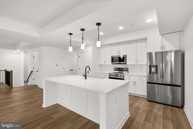 Building Photo - 1631 Blacksmith Wy