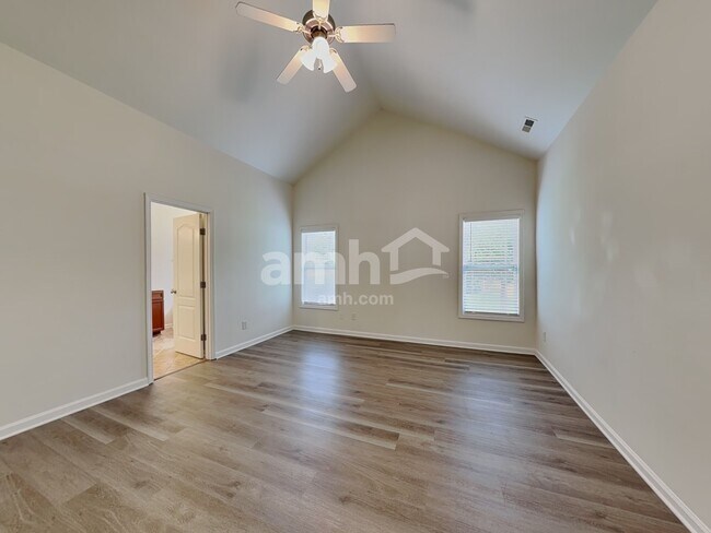 Building Photo - 3204 Neuse Crossing Dr