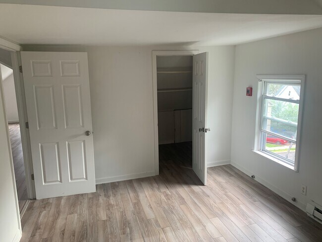 Unit 3 - Bedroom - 179 Hart St