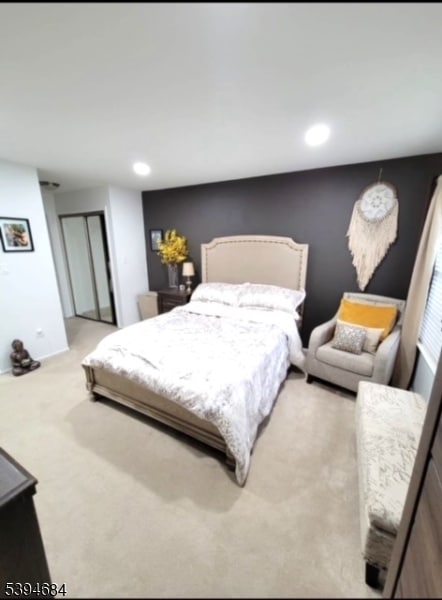 Building Photo - 131 Country Club Dr