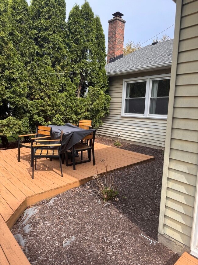 Building Photo - 1332 Culpepper Dr