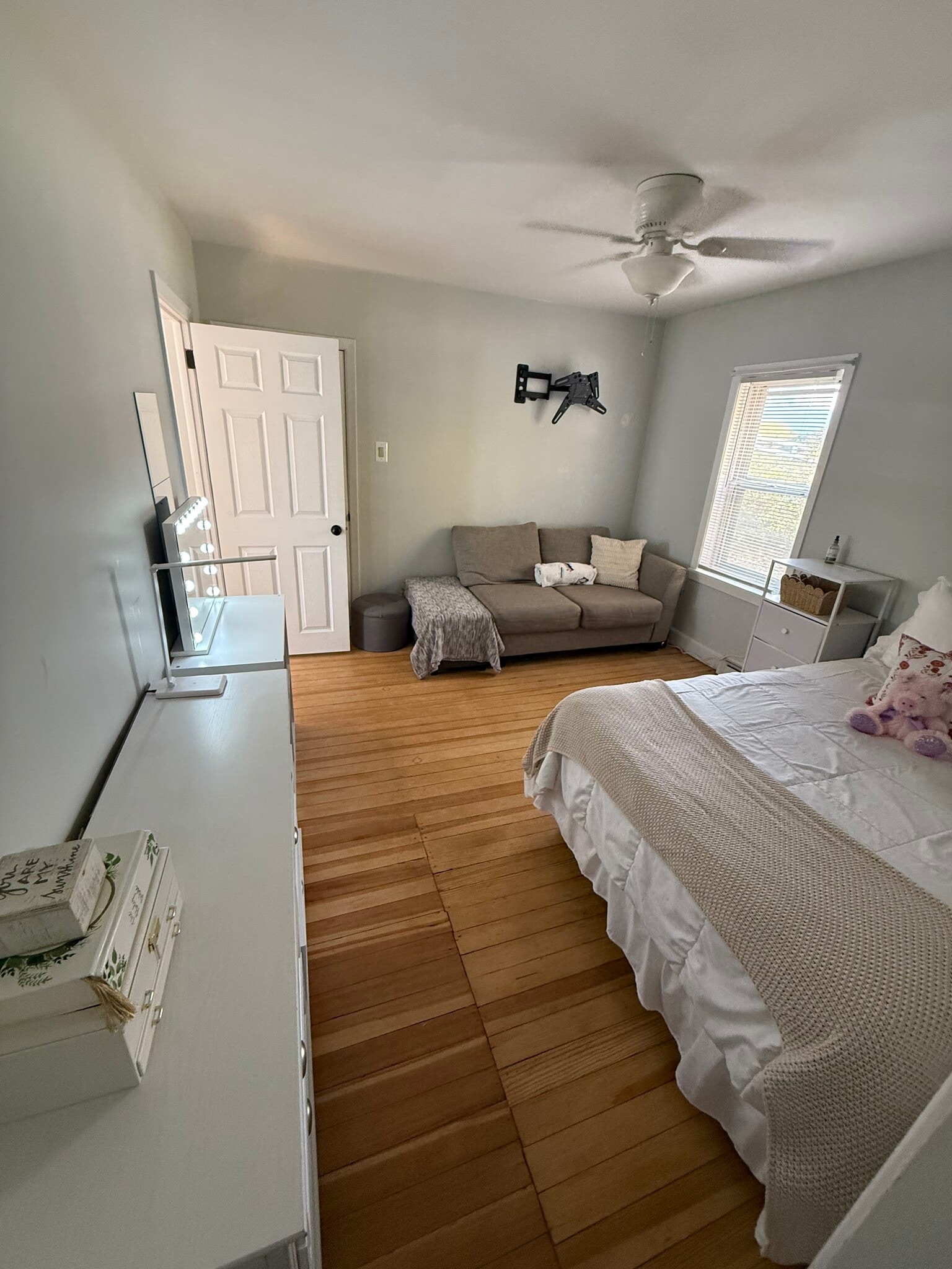 Building Photo - 248 Douglas Pike