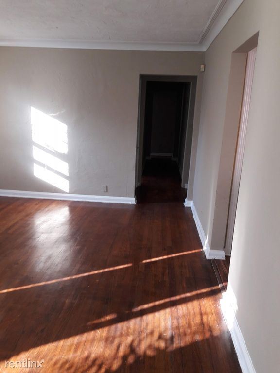 Building Photo - 3 br, 2 bath House - 1211 9th Ave S