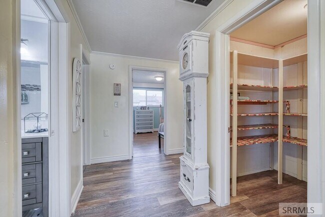 Building Photo - 947 Cassia Ave