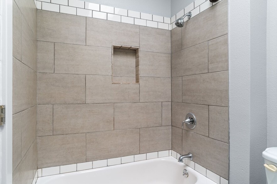 Interior Photo - Elm Avenue Apartments
