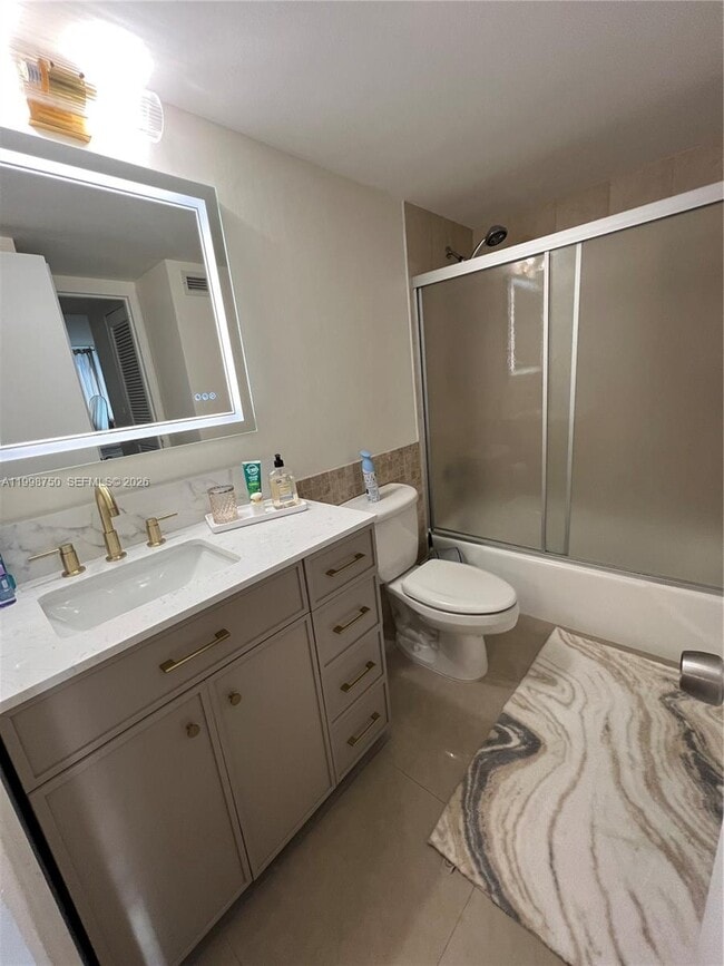 Building Photo - 2030 S Ocean Dr