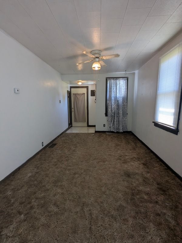 Building Photo - 22085 586 Ave