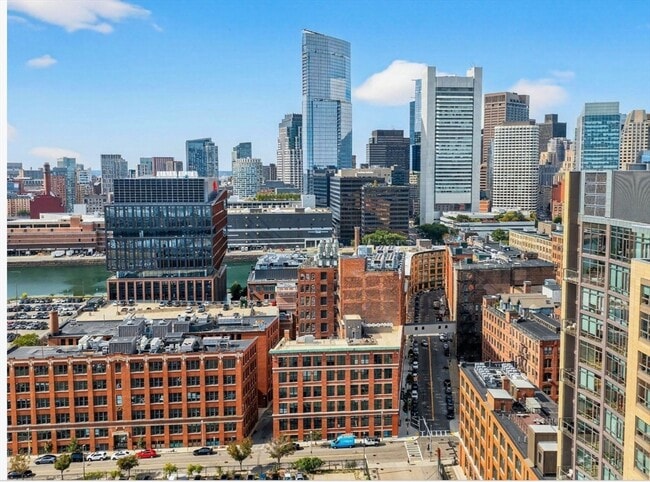 Building Photo - 63 Melcher St