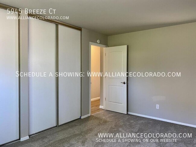 Building Photo - 5945 Breeze Ct