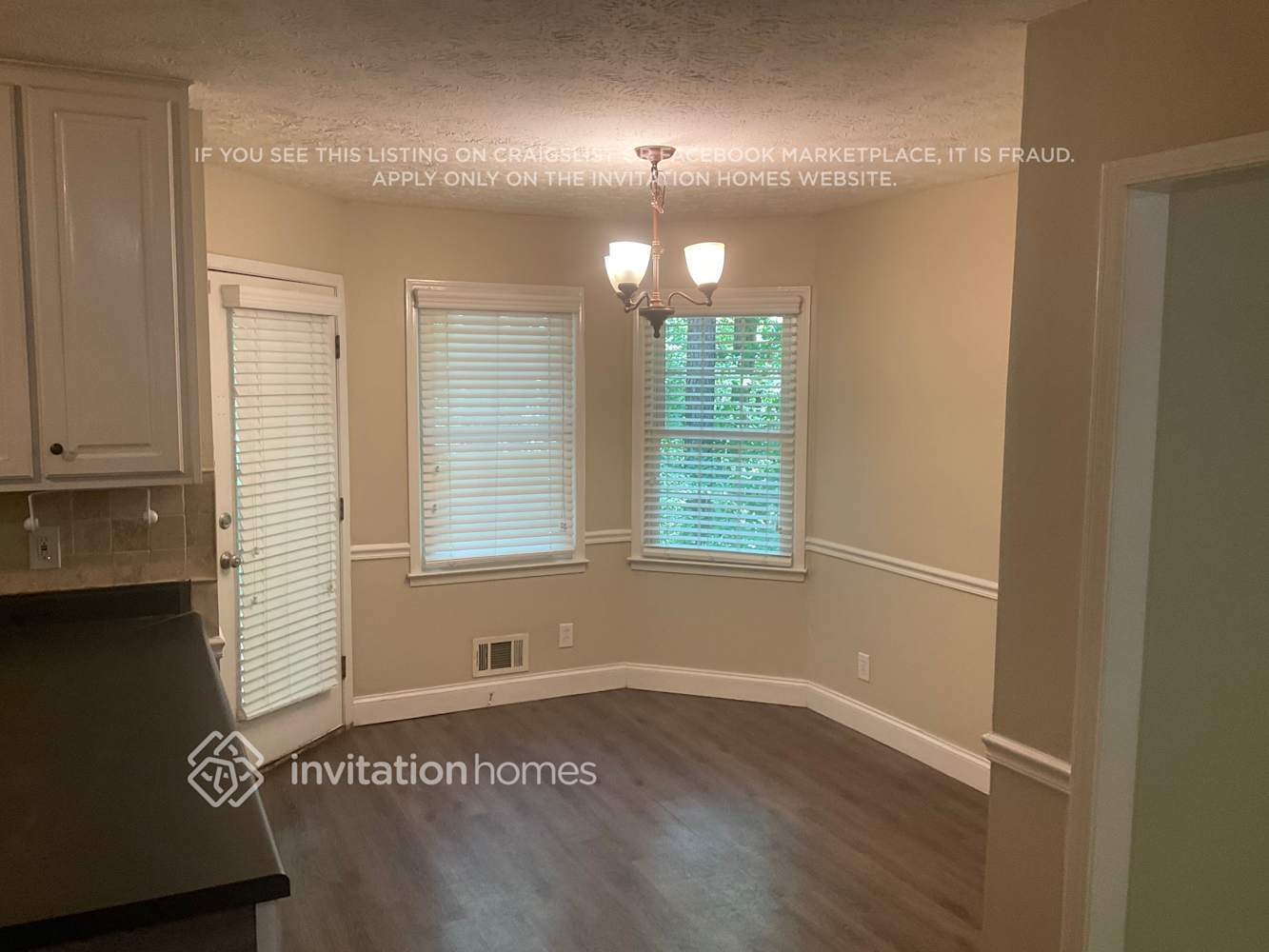 Building Photo - 110 Woodsong Dr