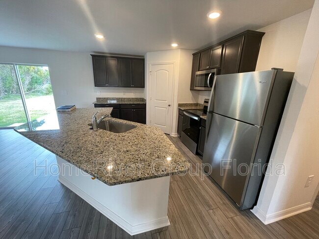 Building Photo - 3564 Brewster Rd