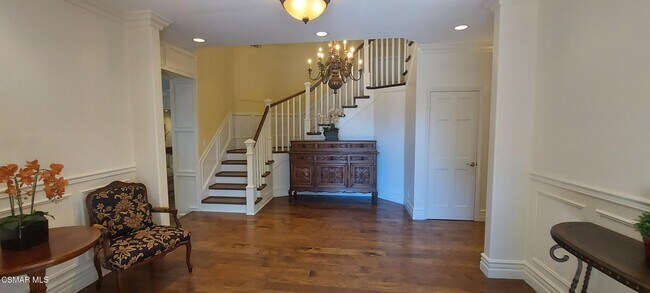 Building Photo - 5892 Indian Crest Cir