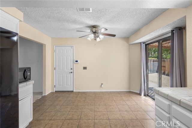 Building Photo - 4202 E Ave Q12
