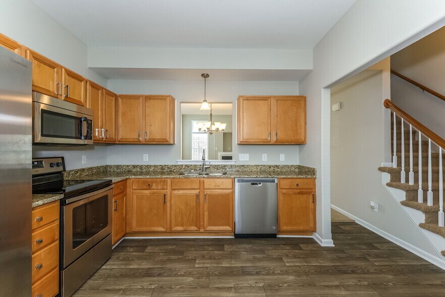 Building Photo - 3012 Sunlight Path Dr
