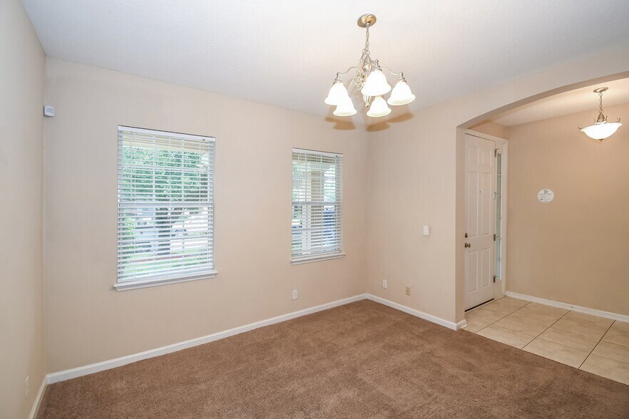 Building Photo - 4021 Ringneck Dr