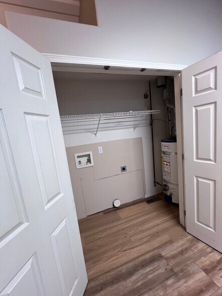 Building Photo - 12406 W 11th Ave