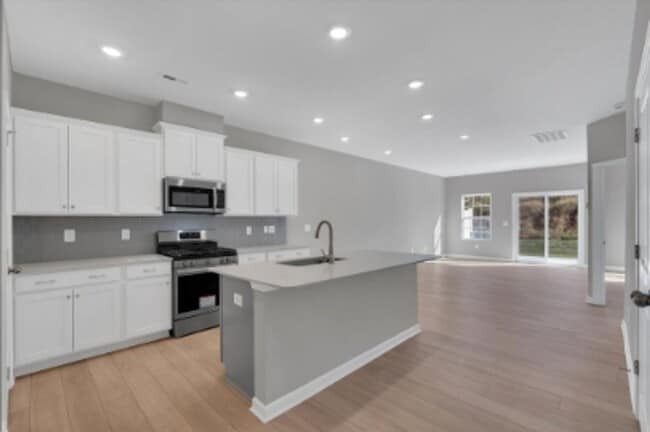 Building Photo - Stylish Living with Convenience at Your Doorstep