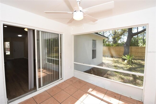 Building Photo - 6 Seckel Ct