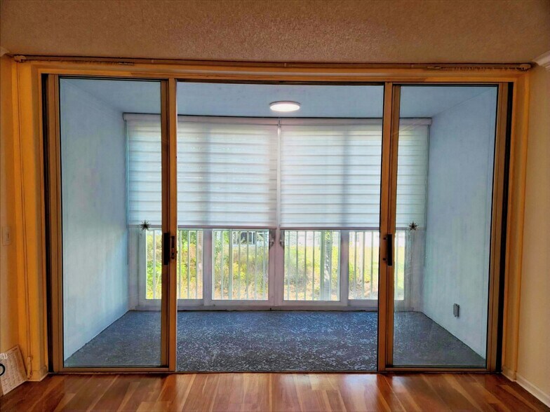 Building Photo - 2008 S Federal Hwy