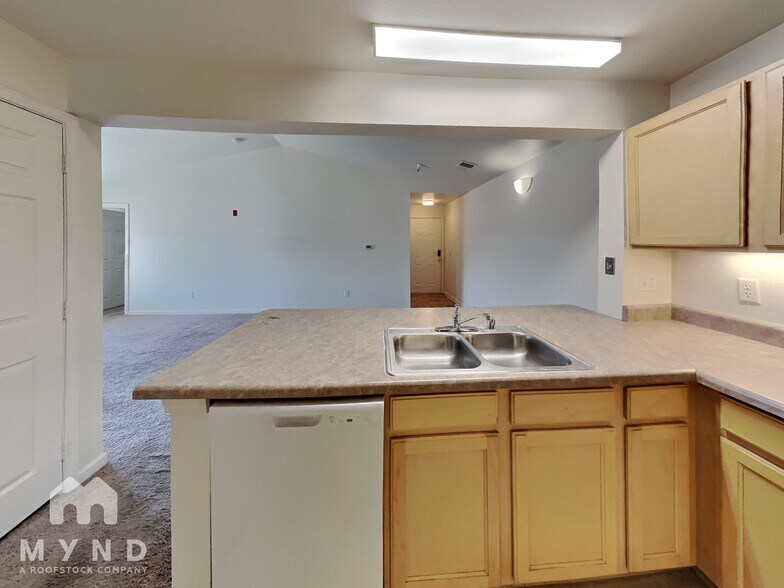Building Photo - 200 Talus Way