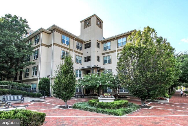 Building Photo - 11750 Old Georgetown Rd