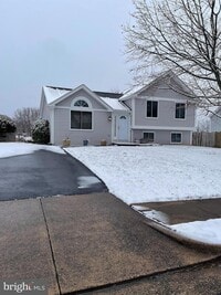 Building Photo - 402 Kojun Ct