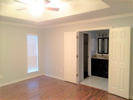 Building Photo - 113 E Blancas Dr