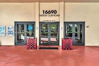 Building Photo - 8 Key W Ct