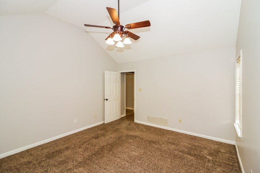 Building Photo - 7161 McCleskey Cove