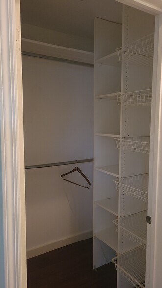 master bedroom walk in closet - 174A Concordia Cir