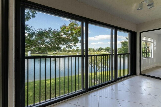 Building Photo - 22791 Trelawny Ter