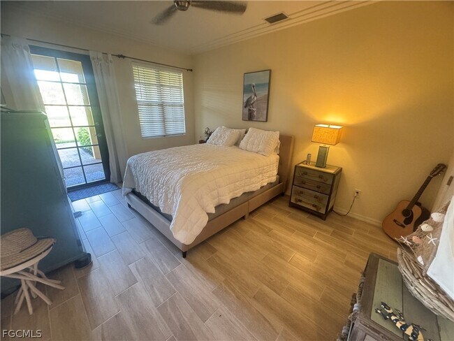 Building Photo - 11908 Izarra Way