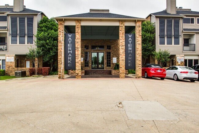 Building Photo - 5201 Thistle Dr