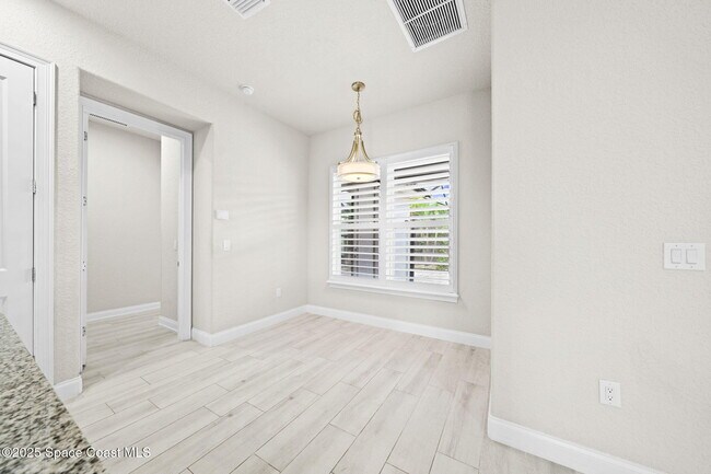 Building Photo - 4455 Negal Cir