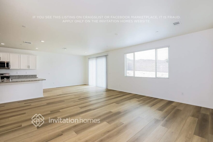 Building Photo - 25084 Zircon Rd