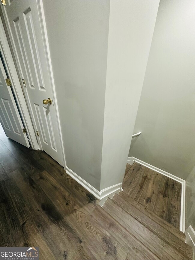 Building Photo - 7302 Wagon Wheel Ct
