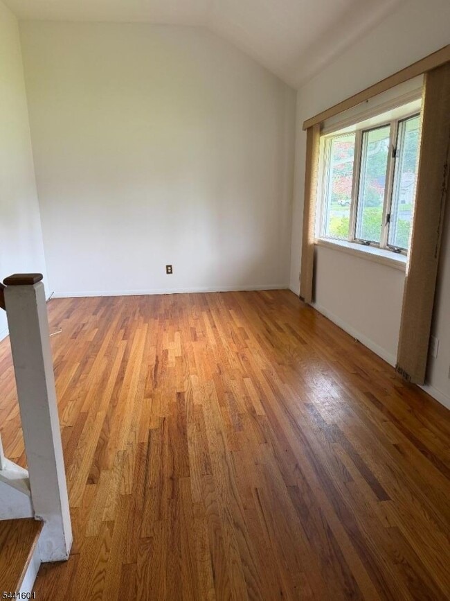 Building Photo - 19 Anthony Blvd