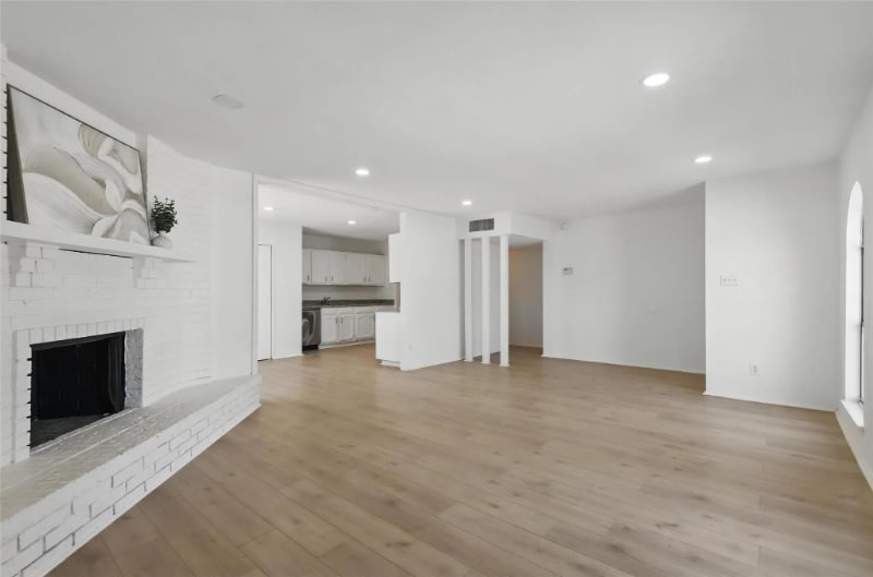Building Photo - 1329 Steinburg Ln